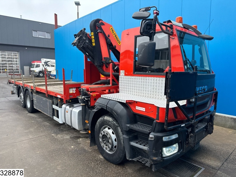 Iveco Stralis 360 6x2, Euro 6, Palfinger, Remote - Камион со платформа, Камион со кран: слика 3 Iveco Stralis 360 6x2, Euro 6, Palfinger, Remote - Камион со платформа, Камион со кран: слика 3