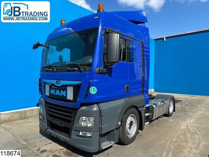 MAN TGX 18 460 EURO 6, Retarder, Standairco - Камион влекач: слика 1 MAN TGX 18 460 EURO 6, Retarder, Standairco - Камион влекач: слика 1