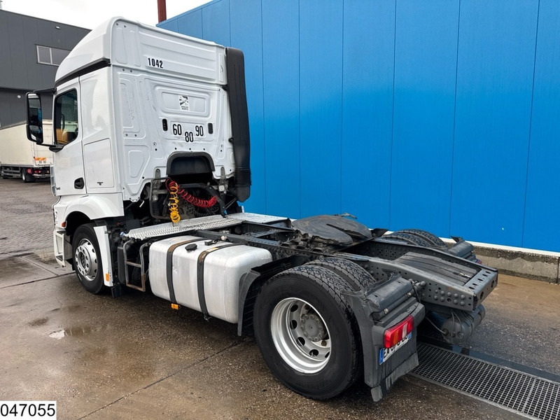 Mercedes-Benz Actros 1845 EURO 6 - Камион влекач: слика 4 Mercedes-Benz Actros 1845 EURO 6 - Камион влекач: слика 4