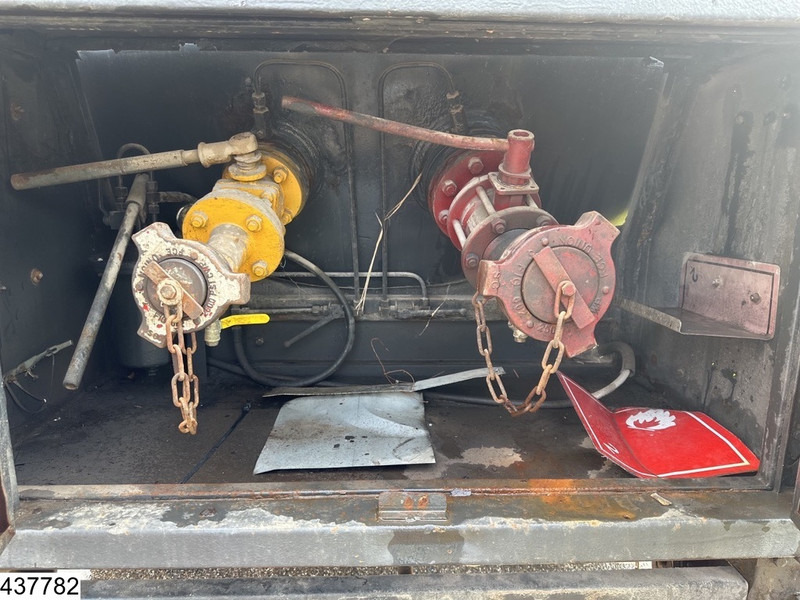Lapesa gas 47771 Liter, LPG GPl Gas tank, Steel Suspension - Полуприколка цистерна: слика 4 Lapesa gas 47771 Liter, LPG GPl Gas tank, Steel Suspension - Полуприколка цистерна: слика 4