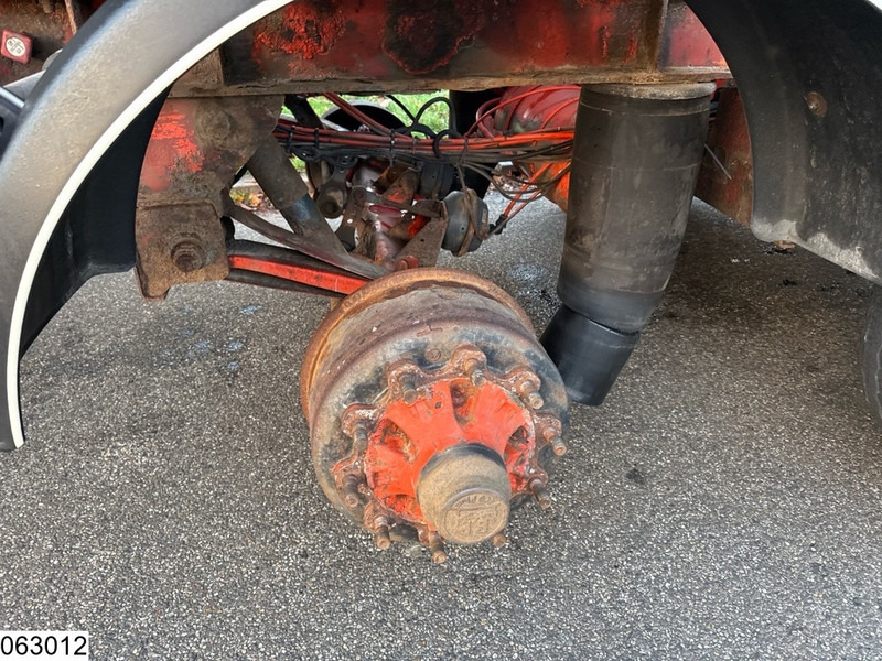 MAISONNEUVE Food 26365 liter, 1 Comp - Полуприколка цистерна: слика 4 MAISONNEUVE Food 26365 liter, 1 Comp - Полуприколка цистерна: слика 4