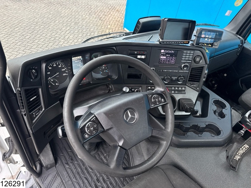 Mercedes-Benz Arocs 2540 6x2, EURO 6, Palfinger, Remote - Камион со платформа, Камион со кран: слика 5 Mercedes-Benz Arocs 2540 6x2, EURO 6, Palfinger, Remote - Камион со платформа, Камион со кран: слика 5