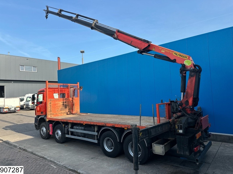 Mercedes-Benz Arocs 3240 8X4, EURO 6, Steel suspension, Palfinger - Камион со платформа, Камион со кран: слика 4 Mercedes-Benz Arocs 3240 8X4, EURO 6, Steel suspension, Palfinger - Камион со платформа, Камион со кран: слика 4