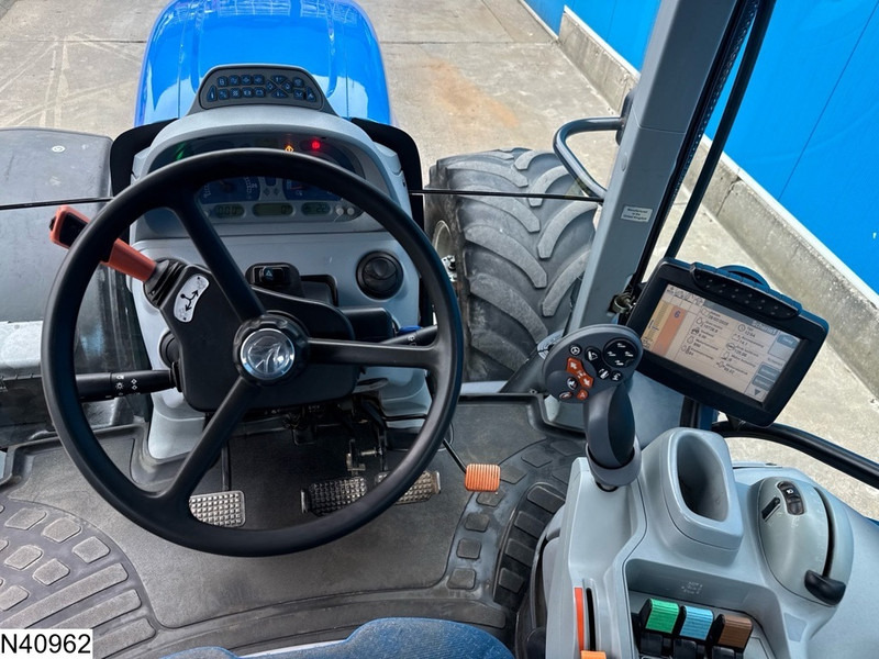Трактор New Holland T 7.210 T7.210: слика 10