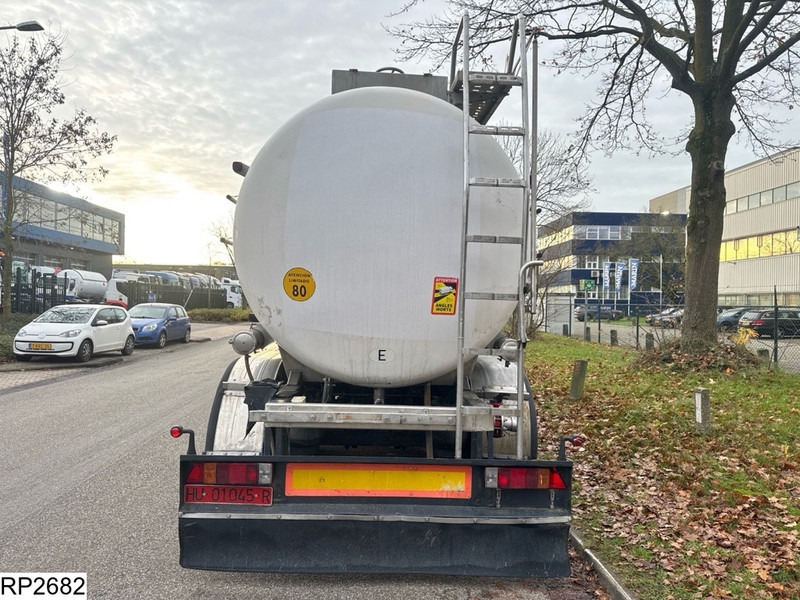 Полуприколка цистерна Panissars Chemie 30.256 Liter, 1 Comp: слика 13 Полуприколка цистерна Panissars Chemie 30.256 Liter, 1 Comp: слика 13