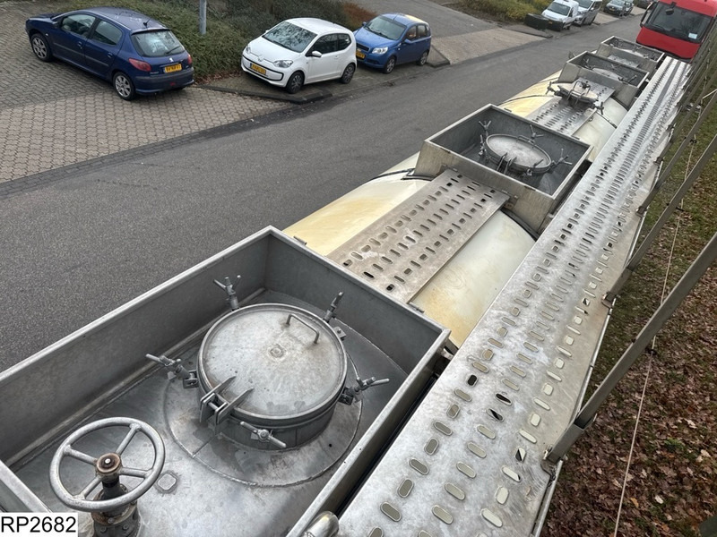 Полуприколка цистерна Panissars Chemie 30.256 Liter, 1 Comp: слика 10 Полуприколка цистерна Panissars Chemie 30.256 Liter, 1 Comp: слика 10