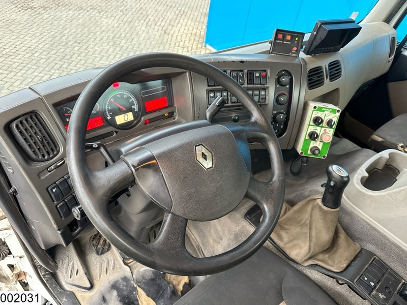 Renault Kerax 410 Dxi 8x4, EURO 4, 9m3, Steel suspension, Remote - Камион миксер за бетон: слика 5 Renault Kerax 410 Dxi 8x4, EURO 4, 9m3, Steel suspension, Remote - Камион миксер за бетон: слика 5