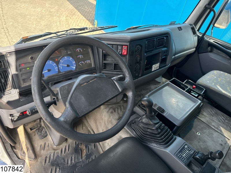 Renault Premium 270 20416 LITER, LPG GPL, Gas tank, Steel suspension - Камион цистерна: слика 5 Renault Premium 270 20416 LITER, LPG GPL, Gas tank, Steel suspension - Камион цистерна: слика 5