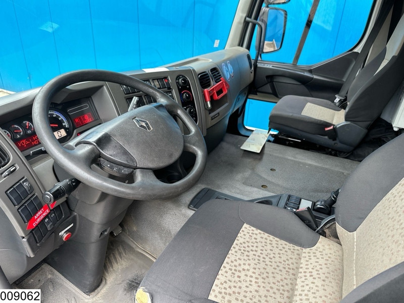Renault Premium 270 EURO 5, Fuel, 13.390 Liter, 4 Comp - Камион цистерна: слика 5 Renault Premium 270 EURO 5, Fuel, 13.390 Liter, 4 Comp - Камион цистерна: слика 5