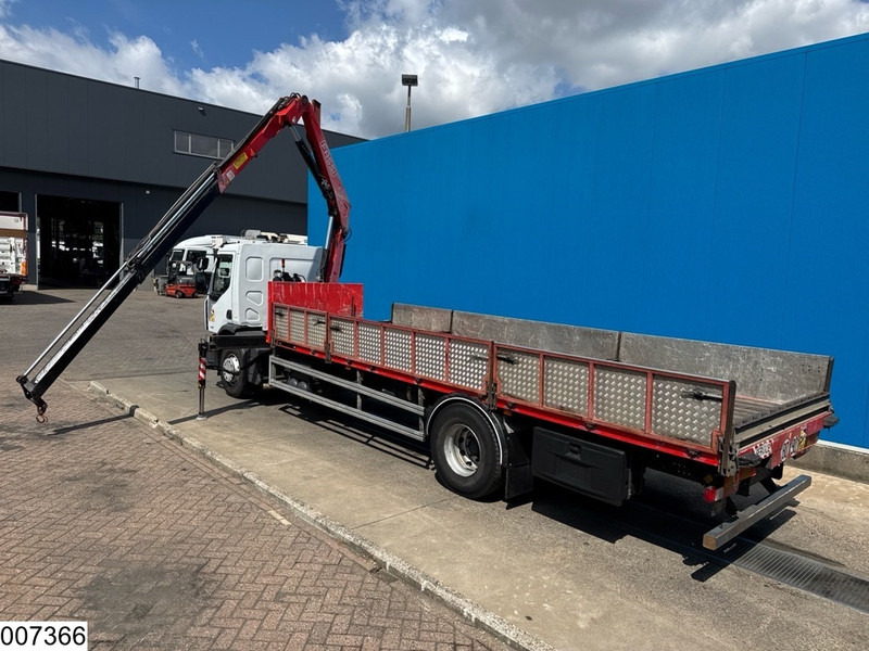 Renault Premium 310 Dxi EURO 5, Retarder, Fassi, Remote - Камион со платформа, Камион со кран: слика 4 Renault Premium 310 Dxi EURO 5, Retarder, Fassi, Remote - Камион со платформа, Камион со кран: слика 4