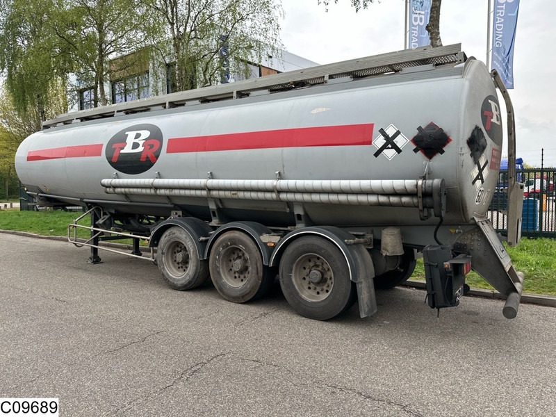 Trailor Fuel 39915 Liter, 9 Compartments - Полуприколка цистерна: слика 3 Trailor Fuel 39915 Liter, 9 Compartments - Полуприколка цистерна: слика 3