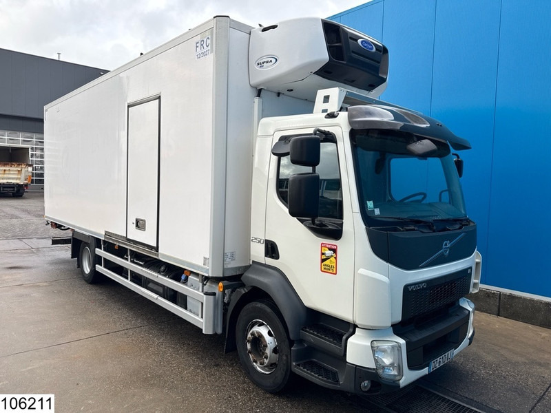 Volvo FL 250 EURO 6, Carrier, Meat hanging rails - Камион ладилник: слика 3 Volvo FL 250 EURO 6, Carrier, Meat hanging rails - Камион ладилник: слика 3