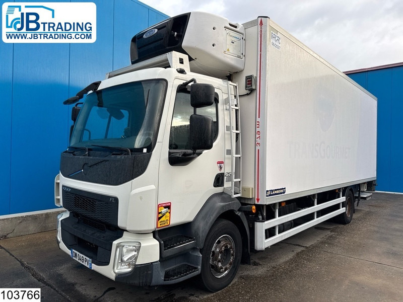 Volvo FL 250 EURO 6, Dhollandia, Carrier, 3 Compartments - Камион ладилник: слика 1 Volvo FL 250 EURO 6, Dhollandia, Carrier, 3 Compartments - Камион ладилник: слика 1