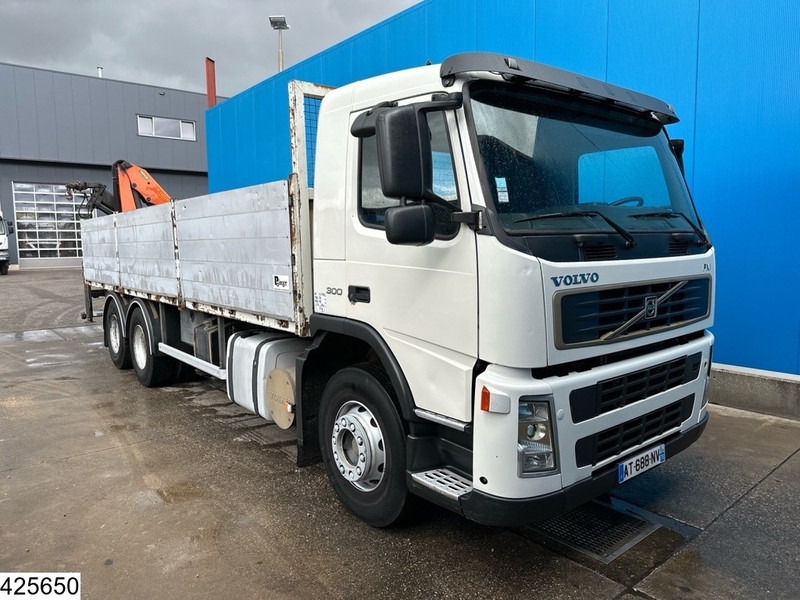 Volvo FM 300 6 X 2, Manual, Steel suspension, Palfinger - Камион со платформа, Камион со кран: слика 3 Volvo FM 300 6 X 2, Manual, Steel suspension, Palfinger - Камион со платформа, Камион со кран: слика 3