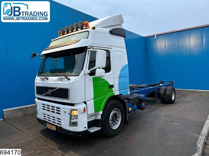 Volvo FM 380 EURO 5 - Камион со кабинска шасија: слика 1 Volvo FM 380 EURO 5 - Камион со кабинска шасија: слика 1