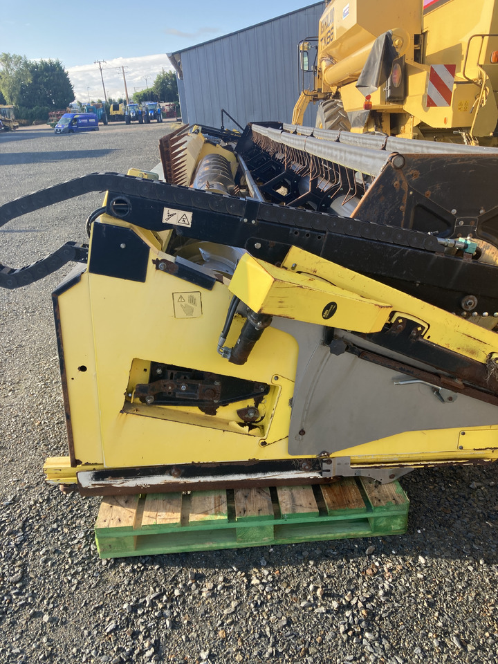 BISO COUPE - Заглавје за комбајн: слика 2 BISO COUPE - Заглавје за комбајн: слика 2