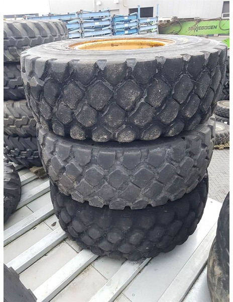 Case 521F-MTP 17.5R25-Tire/Reifen/Band - Гуми и бандажи за Градежна машина: слика 5 Case 521F-MTP 17.5R25-Tire/Reifen/Band - Гуми и бандажи за Градежна машина: слика 5