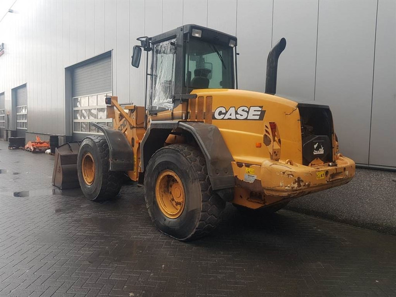 Case 621D - (For parts) - Натоварувач на тркала: слика 5 Case 621D - (For parts) - Натоварувач на тркала: слика 5