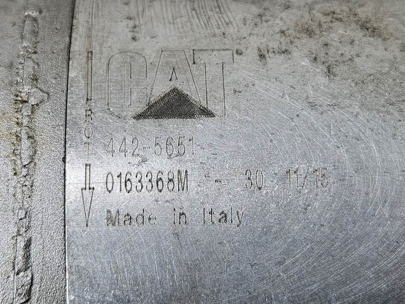 Cat 907M- 442-5651 -Gearpump/Zahnradpumpe/Tandwielpomp - Хидраулика за Градежна машина: слика 4 Cat 907M- 442-5651 -Gearpump/Zahnradpumpe/Tandwielpomp - Хидраулика за Градежна машина: слика 4