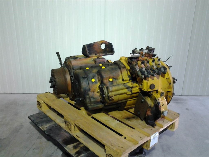 Cat 928G-234-8803-Transmission/Getriebe/Transmissiebak - Менувач и делови за Градежна машина: слика 2 Cat 928G-234-8803-Transmission/Getriebe/Transmissiebak - Менувач и делови за Градежна машина: слика 2