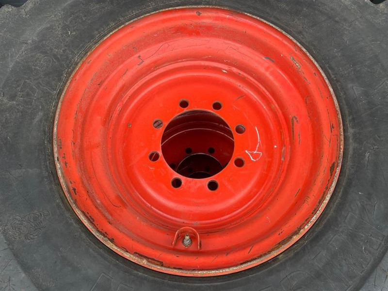 Claas CL956-Michelin 17.5R25-Tire/Reifen/Band - Гуми и бандажи за Градежна машина: слика 3 Claas CL956-Michelin 17.5R25-Tire/Reifen/Band - Гуми и бандажи за Градежна машина: слика 3