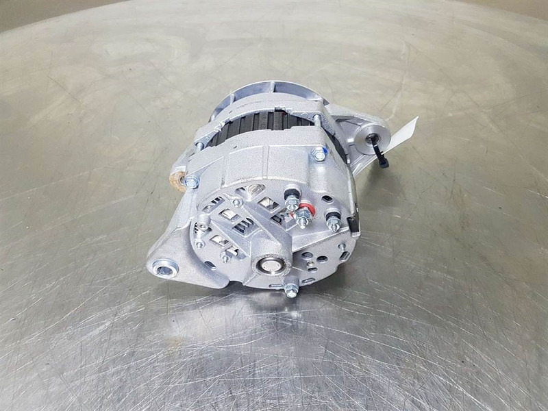 Cummins QSB5.9C-24V 70A-Alternator/Lichtmaschine/Dynamo - Мотор за Градежна машина: слика 5 Cummins QSB5.9C-24V 70A-Alternator/Lichtmaschine/Dynamo - Мотор за Градежна машина: слика 5