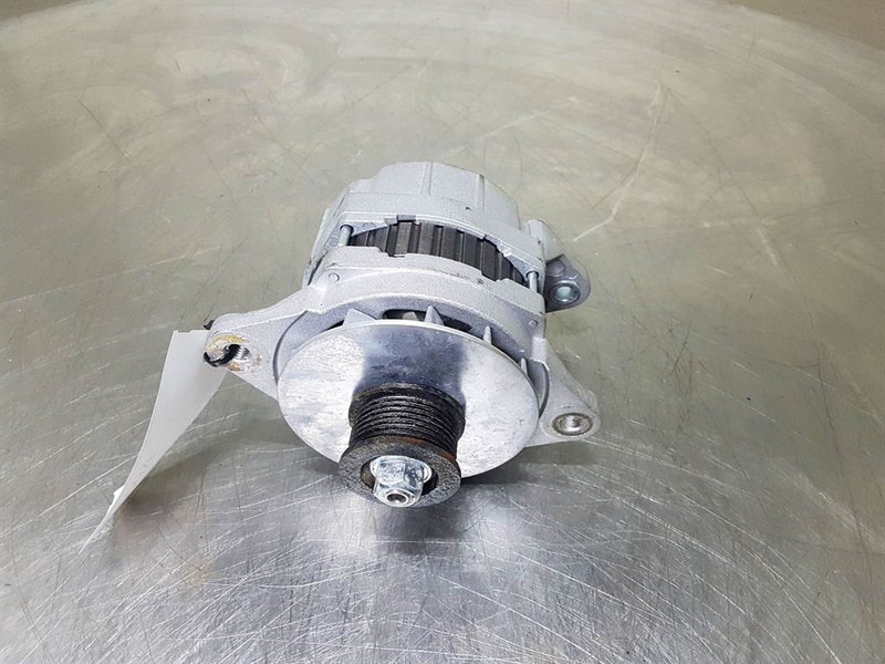 Cummins QSB5.9C-24V 70A-Alternator/Lichtmaschine/Dynamo - Мотор за Градежна машина: слика 3 Cummins QSB5.9C-24V 70A-Alternator/Lichtmaschine/Dynamo - Мотор за Градежна машина: слика 3