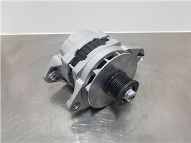 Cummins QSB5.9C-24V 70A-Alternator/Lichtmaschine/Dynamo - Мотор за Градежна машина: слика 1 Cummins QSB5.9C-24V 70A-Alternator/Lichtmaschine/Dynamo - Мотор за Градежна машина: слика 1