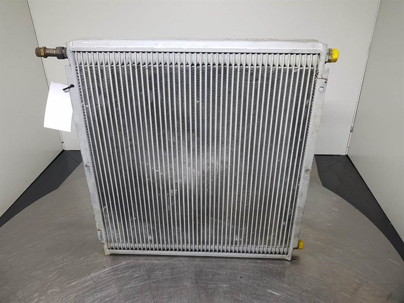 Demag 13136274 - Oil cooler/Ölkühler/Oliekoeler - Хидраулика за Градежна машина: слика 1 Demag 13136274 - Oil cooler/Ölkühler/Oliekoeler - Хидраулика за Градежна машина: слика 1
