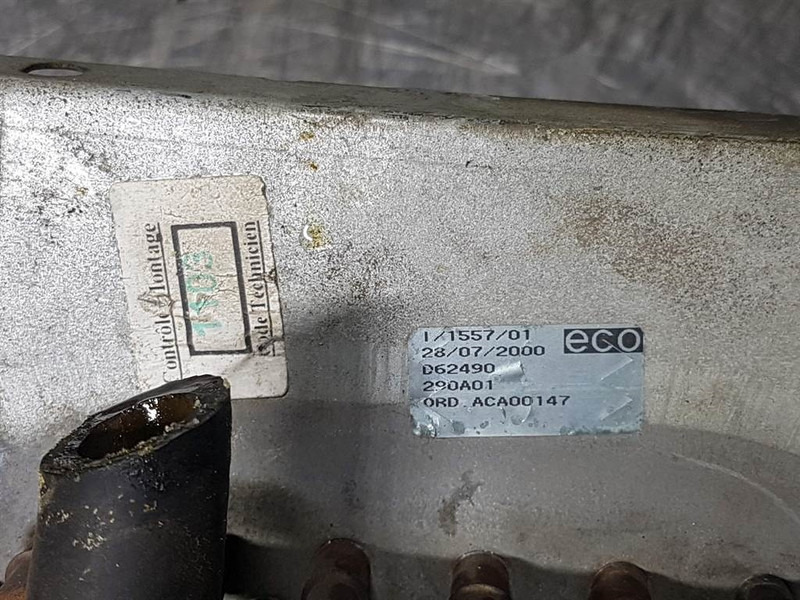 ECOCLIM 290A01 - Airco condenser/Klimakondensator/ - Рамка/ Шасија за Градежна машина: слика 4 ECOCLIM 290A01 - Airco condenser/Klimakondensator/ - Рамка/ Шасија за Градежна машина: слика 4