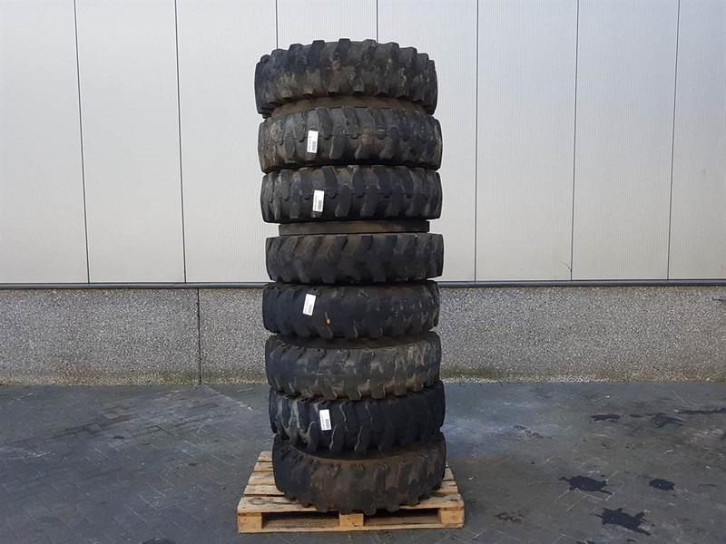 Furukawa W725LS-10.00-20-Tire/Reifen/Band - Гуми и бандажи за Градежна машина: слика 1 Furukawa W725LS-10.00-20-Tire/Reifen/Band - Гуми и бандажи за Градежна машина: слика 1