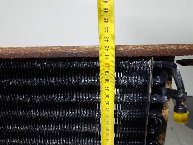Hyundai HL760-9 - Airco condenser/Klimakondensator/Airco - Рамка/ Шасија: слика 5 Hyundai HL760-9 - Airco condenser/Klimakondensator/Airco - Рамка/ Шасија: слика 5