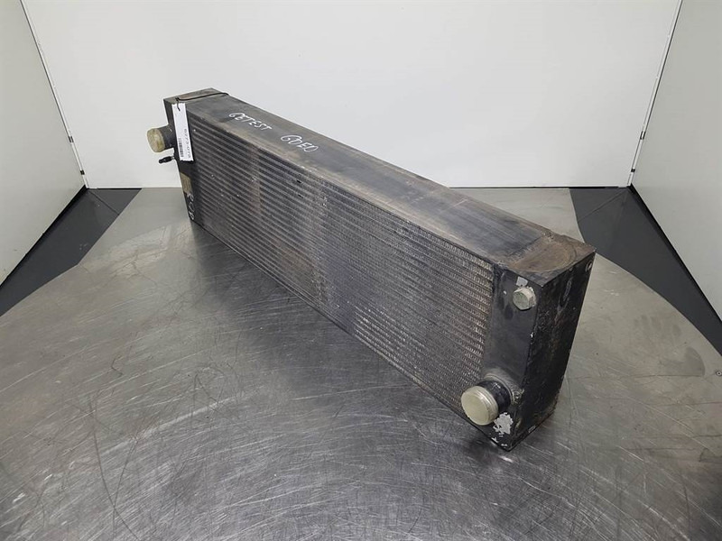 JCB 426E AGRI HT - Cooler/Kühler/Koeler - Мотор и делови за Градежна машина: слика 2 JCB 426E AGRI HT - Cooler/Kühler/Koeler - Мотор и делови за Градежна машина: слика 2