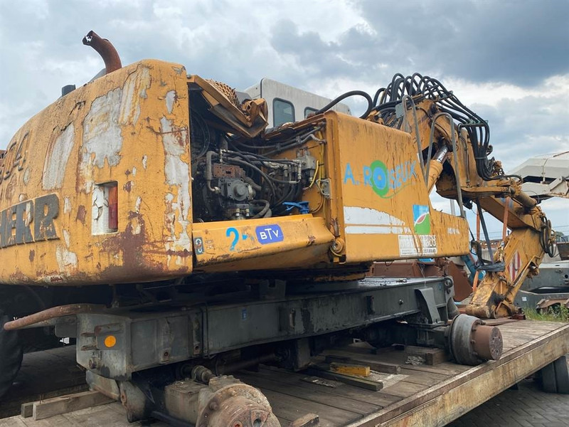 Liebherr A 904 (For parts) - Багер на тркала: слика 2 Liebherr A 904 (For parts) - Багер на тркала: слика 2