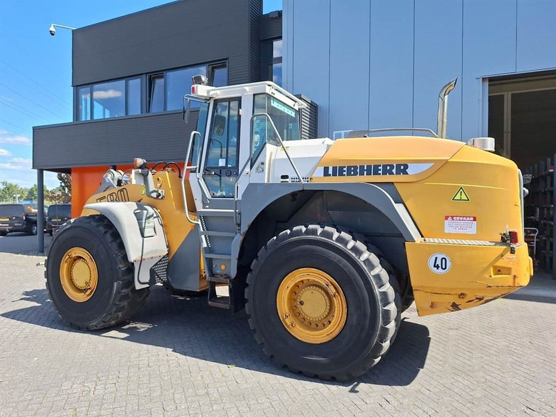 Liebherr L580 - Натоварувач на тркала: слика 1 Liebherr L580 - Натоварувач на тркала: слика 1