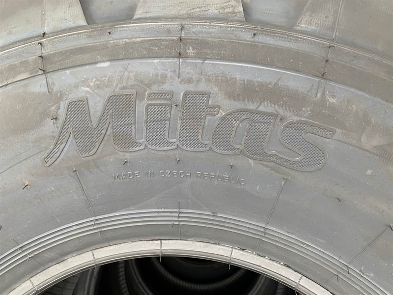 Mitas 405/70R20 (16/70R20) - Tyre/Reifen/Band - Гума за Градежна машина: слика 4 Mitas 405/70R20 (16/70R20) - Tyre/Reifen/Band - Гума за Градежна машина: слика 4