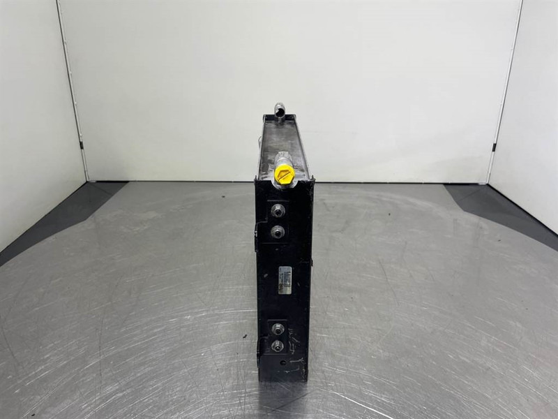 New Holland W110C - Cooler/Kühler/Koeler - Мотор за Градежна машина: слика 3 New Holland W110C - Cooler/Kühler/Koeler - Мотор за Градежна машина: слика 3