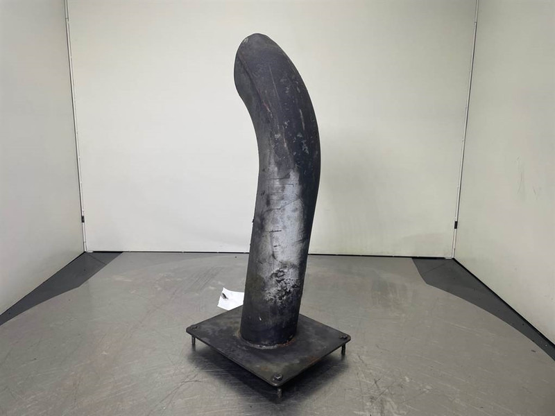 New Holland W110C - Exhaust/Auspuff/Uitlaat - Мотор за Градежна машина: слика 3 New Holland W110C - Exhaust/Auspuff/Uitlaat - Мотор за Градежна машина: слика 3