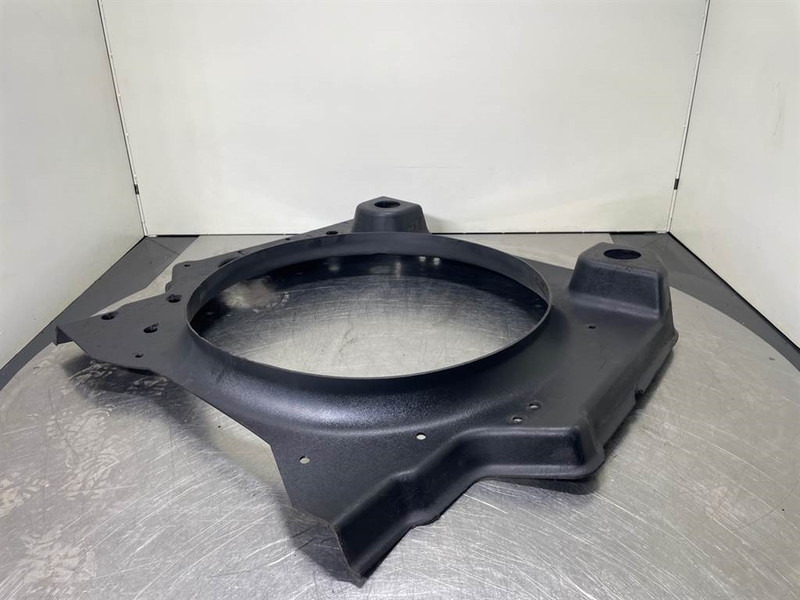 New Holland W110C-Fan guard/Schutzgitter/Koelvin afscherming - Мотор за Градежна машина: слика 2 New Holland W110C-Fan guard/Schutzgitter/Koelvin afscherming - Мотор за Градежна машина: слика 2