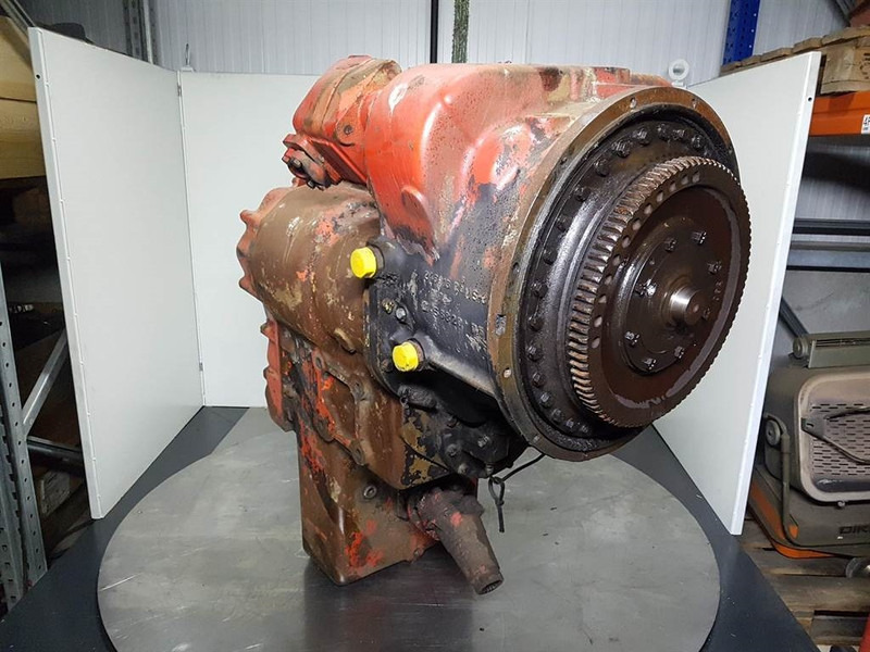 O & K L45 - Transmission/Getriebe/Transmissiebak - Менувач и делови за Градежна машина: слика 2 O & K L45 - Transmission/Getriebe/Transmissiebak - Менувач и делови за Градежна машина: слика 2