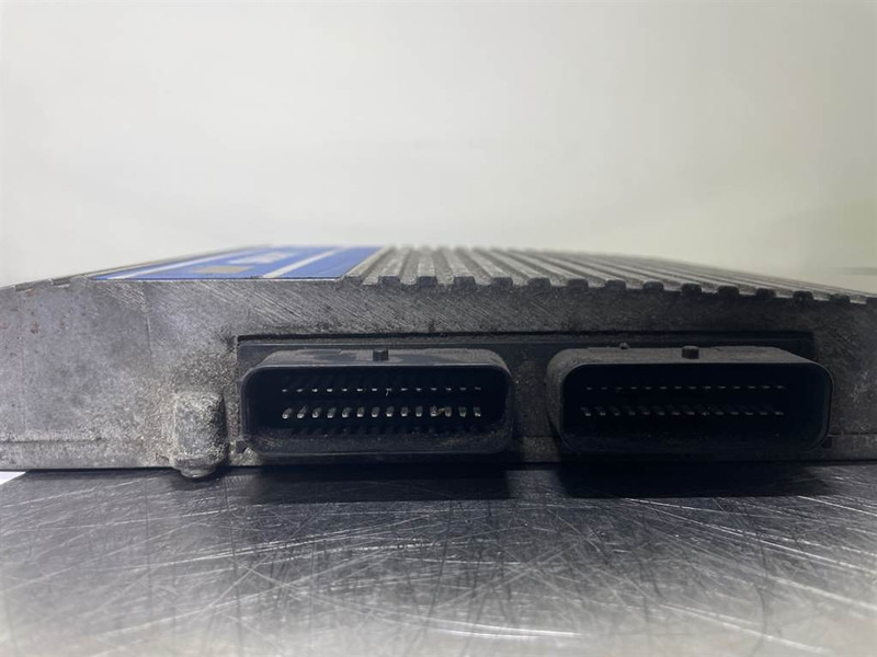 Poclain Smart Drive - ECU/Control box/Steuermodul - Електричен систем за Градежна машина: слика 3 Poclain Smart Drive - ECU/Control box/Steuermodul - Електричен систем за Градежна машина: слика 3