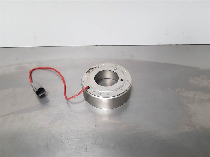 SANDEN 12V-Magnet Clutch/Magnetkupplung/Magneetkop - Рамка/ Шасија за Градежна машина: слика 1 SANDEN 12V-Magnet Clutch/Magnetkupplung/Magneetkop - Рамка/ Шасија за Градежна машина: слика 1
