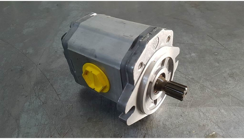 Sauer Sundstrand SKP2NN/022LN06SBP1E8C7 - Gearpump - Хидраулика: слика 1 Sauer Sundstrand SKP2NN/022LN06SBP1E8C7 - Gearpump - Хидраулика: слика 1