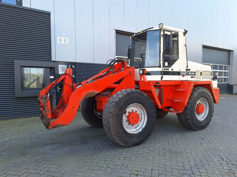Schaeff SKS 661 - Натоварувач на тркала: слика 1 Schaeff SKS 661 - Натоварувач на тркала: слика 1