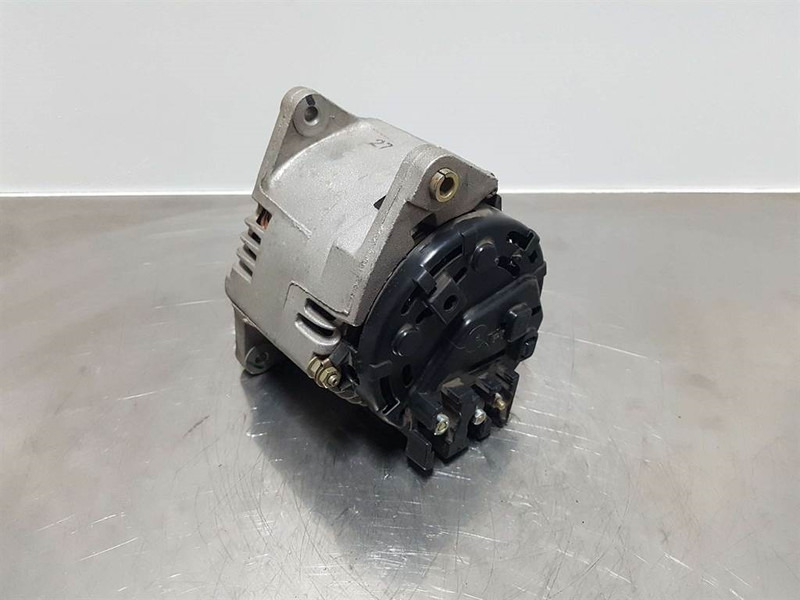 Terex Schaeff SKL873-28V 75A-Alternator/Lichtmaschine/Dynamo - Мотор за Градежна машина: слика 4 Terex Schaeff SKL873-28V 75A-Alternator/Lichtmaschine/Dynamo - Мотор за Градежна машина: слика 4