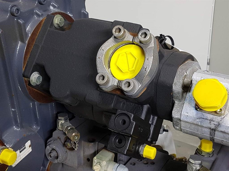 Vögele 11033436-Sauer Danfoss JRL075CLS2328-Pump - Хидраулика: слика 2 Vögele 11033436-Sauer Danfoss JRL075CLS2328-Pump - Хидраулика: слика 2