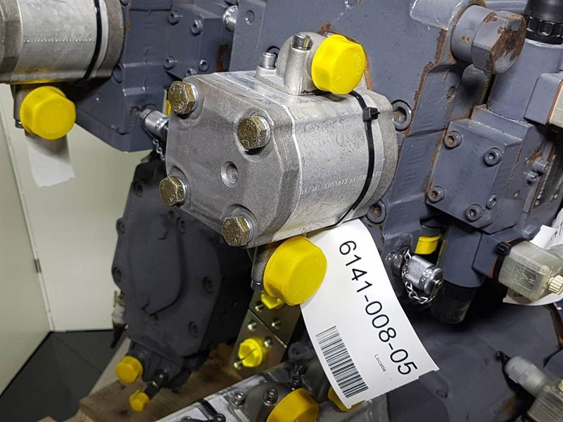Vögele 1802925 / 2046225-Haldex WP09A1-1802925-Gearpump - Хидраулика: слика 1 Vögele 1802925 / 2046225-Haldex WP09A1-1802925-Gearpump - Хидраулика: слика 1