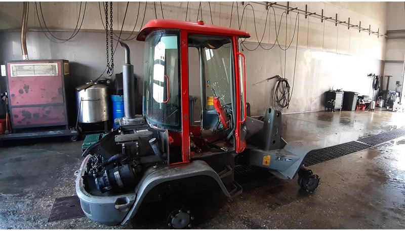 Volvo L 30 B-Z / X (For parts) - Натоварувач на тркала: слика 2 Volvo L 30 B-Z / X (For parts) - Натоварувач на тркала: слика 2