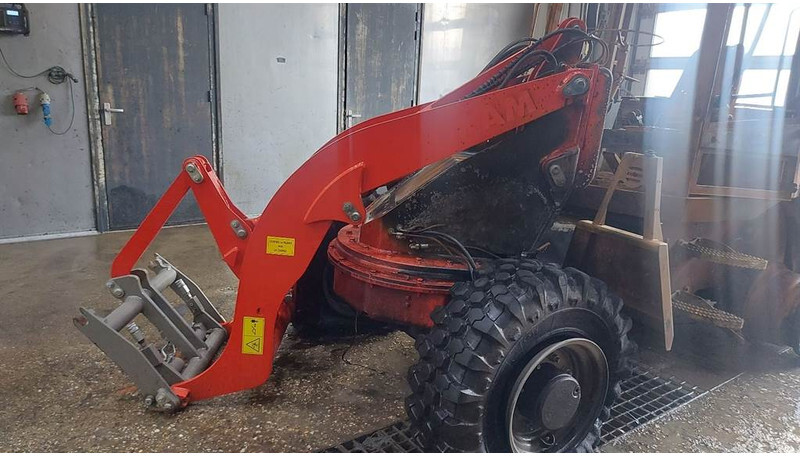 Yanmar V70 Speeder - (For parts) - Натоварувач на тркала: слика 3 Yanmar V70 Speeder - (For parts) - Натоварувач на тркала: слика 3