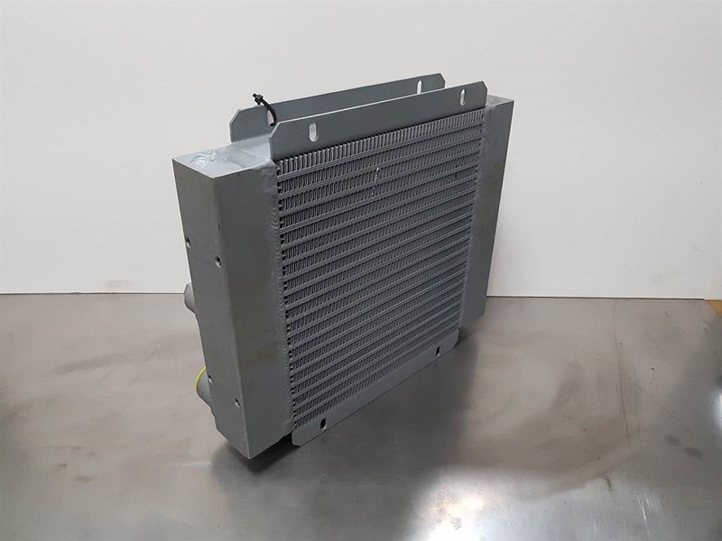 Zettelmeyer ZL-SLB KBK2T-091378-Cooler/Kühler/Koeler - Мотор за Градежна машина: слика 3 Zettelmeyer ZL-SLB KBK2T-091378-Cooler/Kühler/Koeler - Мотор за Градежна машина: слика 3